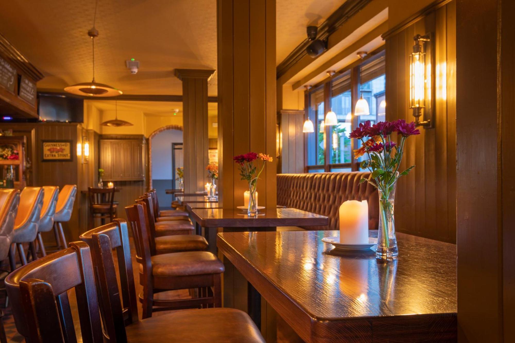 Mcgettigan'S Townhouse - Olives & Figs Bistro Dublin Exterior foto